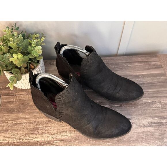 Rock And Candy Boots Woman's 8 Lipton Slip On Ankle Bootie Black Fabric Heels - Picture 5 of 9